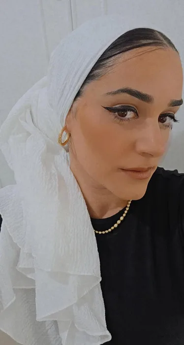מטפחת לונג קרפ בצבע לבן