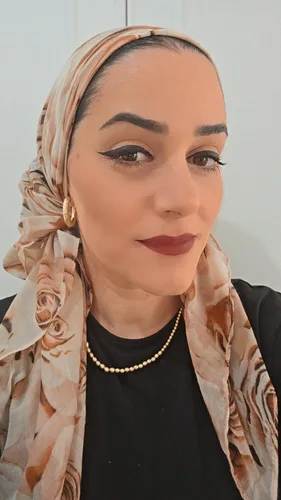 מטפחת מרובעת פרחים חום