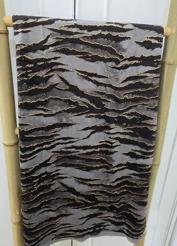 מטפחת לונג זברה אפור