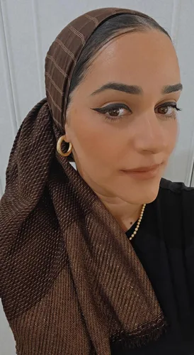 מטפחת לונג נצנץ דקה בצבע חום שוקולד