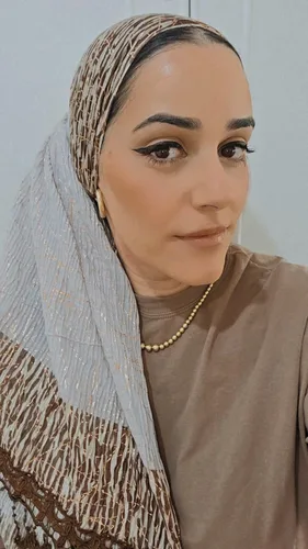 מטפחת לונג דגם ריי אפורה