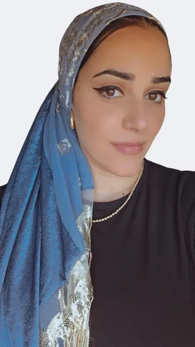 מטפחת לונג משולבת דגם נאיה סיומת פרנזים
