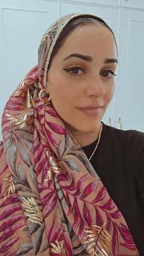 מטפחת לונג דגם שלכת בצבע ורוד
