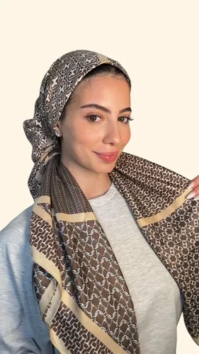 מטפחת מרובעת גדולה 1.10 על 1.10 חומה פס ניוד