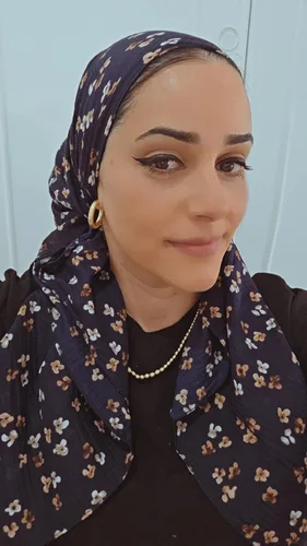 מטפחת כחולה עם פרחים חומים בד קרפ