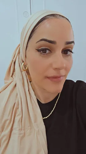 מטפחת לונג סטריץ' להיט בצבע שמנת