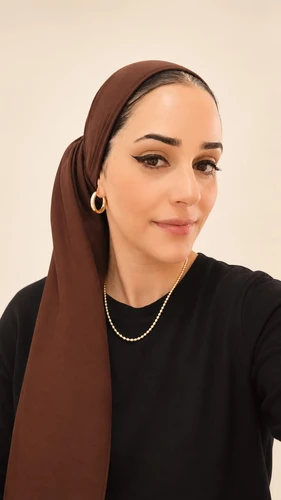 מטפחת לונג סטרץ' להיט בצבע חום שוקולד