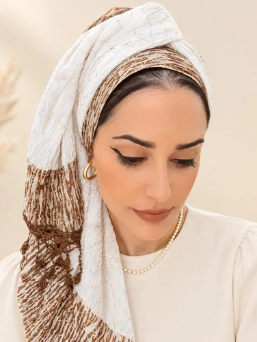 מטפחת לונג דגם ריי צבע לבן